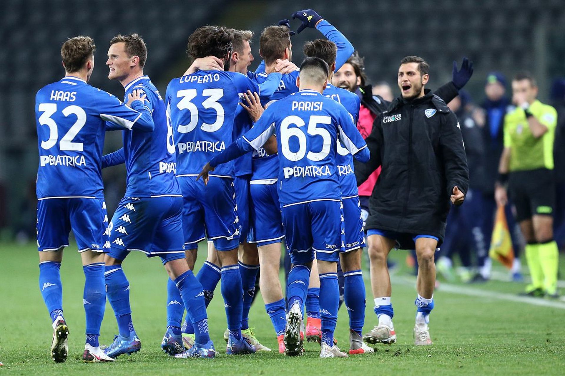 赛程密集的 赛程密集的